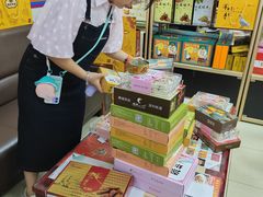 -鹏城八珍深圳特产手信(罗湖店)