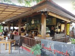 -Pundi Pundi Restaurant