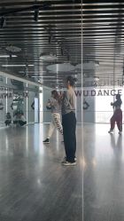 点击看大图 -泫舞舞蹈工作室