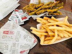 -The Habit Burger Grill 哈比特汉堡(爱琴海店)