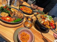 -KimPro 辛普乐概念韩餐