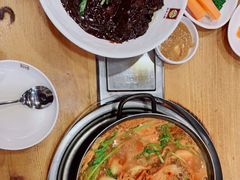 -喇喇排骨火锅·传统韩式脊骨汤(望京西园总店)