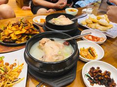 -长寿参鸡汤(朝韩风情街店)