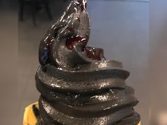 幻黑芝士冰淇淋花筒-肯德基(津滨店)