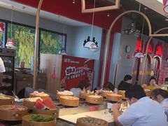 -龍歌自助小火锅(市南金茂湾店)