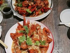 -老街烧烤大排档·地道湖北菜·龙虾馆(汉口火车站店)