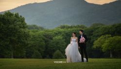 -雪中彩影婚纱摄影·微光艺术中心