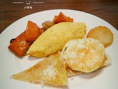 -昆山琶拉帝诗酒店·河畔咖啡厅Riverside Cafe