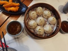 -馋三尺蟹粉小笼(人民广场店)