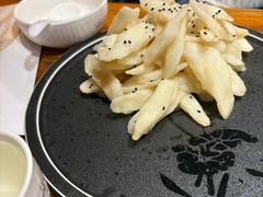 -苹果树下艺术餐厅(宋庄店)