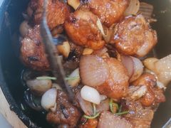 -潮界(LU·ONE凯德晶萃广场店)