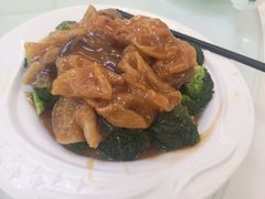 -品香菜馆(旗峰路中侨大厦店)