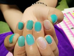 android_upload_pic-Hertha Beauty Salon