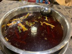 -肖肖酸萝卜鱼火锅(总店)