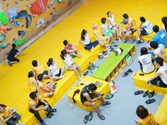 -问山MountQuest攀岩馆