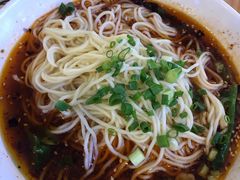 -八一路好吃街(雨田商务大厦店)