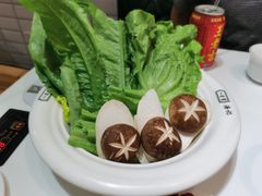 蔬菜拼盘-八合里牛肉火锅(深圳海德店)