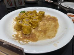 -忆江南·临江鱼馆