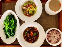 -弗蕾亚·和月月子调理院(东湖店)