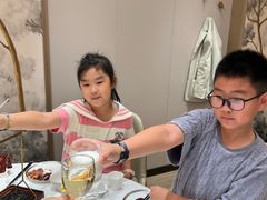 -品海楼·大连海胆锅贴馆(东港店)