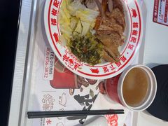 -点蹄·擂椒猪脚饭(汇金广场店)