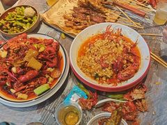 -老街烧烤大排档·地道湖北菜·龙虾馆(汉口火车站店)
