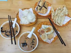 -方中山胡辣汤(成都首店)