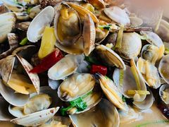 -巧克力渔家.小船海鲜胶东菜(万平口店)