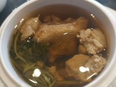 鸽子汤-怡情荟•海鲜青岛菜(五四广场旗舰店)