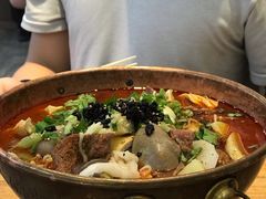 -成都你六姐·牛肉冒菜(上海环宇荟店)