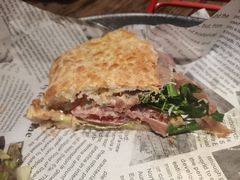 -靡瑅miti西式融合餐吧(星海湾水岸风情街店)