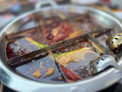 -憨孃孃·重庆老火锅(红山黑金店)