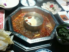 -陆派巴倒烫火锅(城东店)