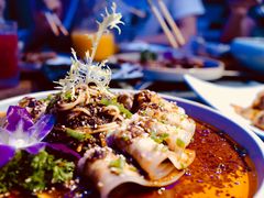 -三人行骨头王火锅(长寿店)