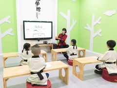 -童学馆·诗书礼乐少儿国学(青年路店)