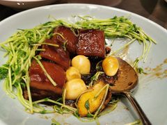 鸽子蛋鲍鱼红烧肉-大连君悦酒店·星海湾壹号Dalian·Dalian(星海广场店)