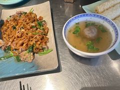 潮界湿炒牛河-潮界(虹桥新天地店)