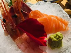 秘制鸡排和三种刺身套餐-阿吾罗日本料理(K11艺术中心店)
