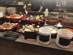 自助取餐区-西安高新洲际酒店•源咖啡全日制餐厅