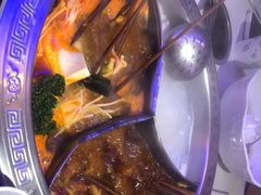-钢管厂五区小郡肝串串香火锅(人民广场店)
