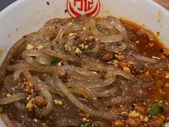 -万记麻辣烫国展总店