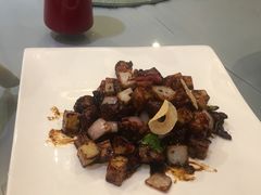 -御花园·粤菜·海鲜火锅(中山公园店)