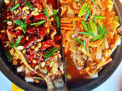 -鸣记脆皮烤鱼·海鲜烤鱼(三八广场店)