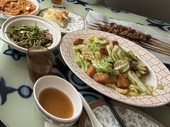 馕炒莲花白-撒拉花儿·新疆菜·清真(太阳宫店)