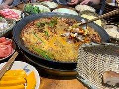 -四小区火锅·巷子里的重庆火锅(花照壁店)