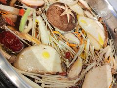 八珍养生菌汤锅-八珍玉食鸡煲·打边炉(印象城店)