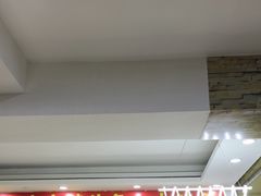 -老码头黑皮肘子锅包肉熏酱水饺(文政街店)
