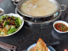 -老来福·非遗酸汤兔(凯旋路店)