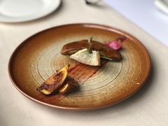煎法国鹅肝配焦糖无花果南高梅泥-Oyster Talks 四度蚝法餐厅