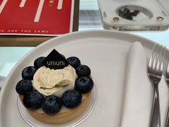-UNI UNI(环亚凯瑟琳店)